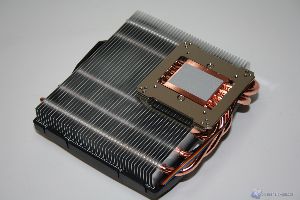 00050 ARCTIC_COOLING_MONOI_PLUS_WWW.XTREMEHARDWARE.COM